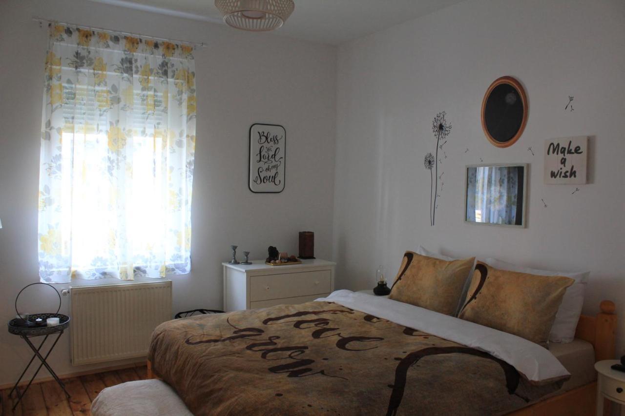 La Bella Apartment Sibiu Bagian luar foto