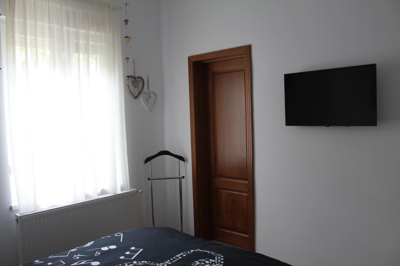 La Bella Apartment Sibiu Bagian luar foto