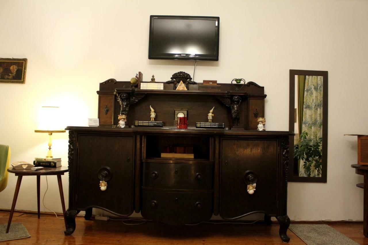 La Bella Apartment Sibiu Bagian luar foto