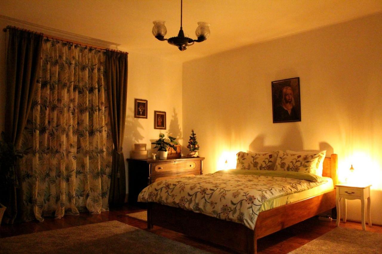 La Bella Apartment Sibiu Bagian luar foto